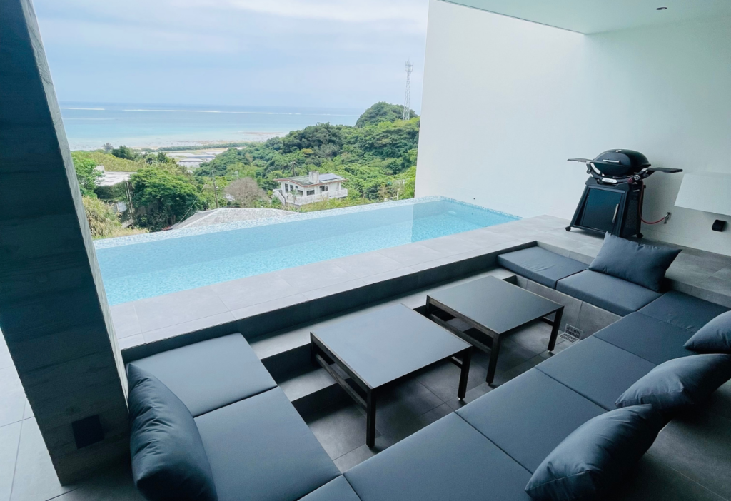LiKES RESORT CHINEN 南城市知念 沖縄ヴィラ