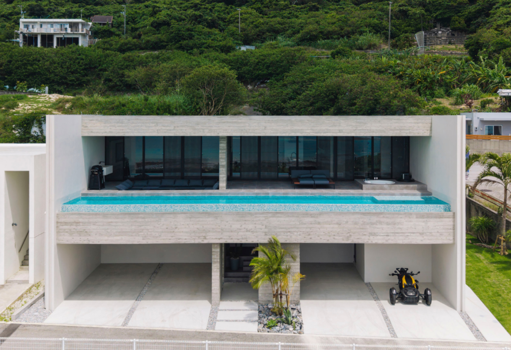 LiKES RESORT CHINEN 南城市知念 沖縄ヴィラ